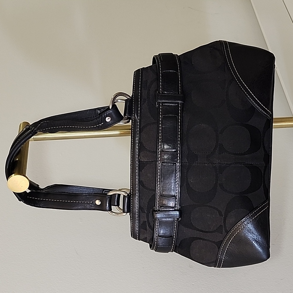 Coach Y2K Elegant  Hamptons Hobo Mobwife  Shoulder Bag - Picture 6 of 16